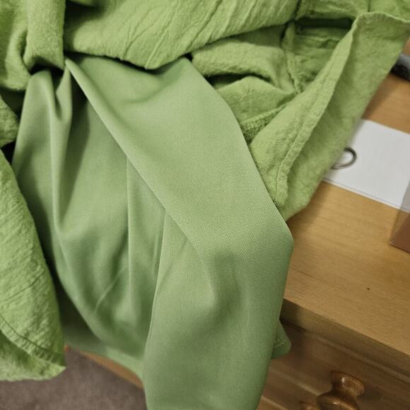 Hesperus Lime Green Mini Dress Puff Sleeves Semi Backless Size M - Picture 9 of 11